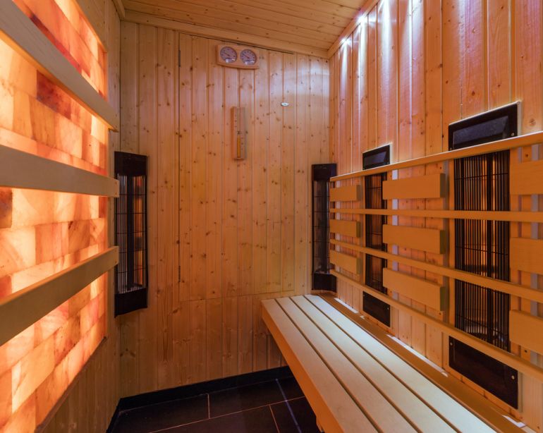 sauna shutter2