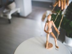 Objevte zlatý grál manipulátorů