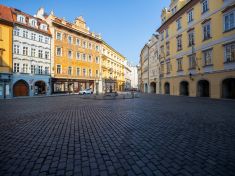 Živnosti v Praze nemají na evropskou půjčku nárok. Město aspoň odpouští nájmy