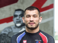 Bojovník UFC Mach Muradov: Do 30 let jsem život nechápal, teď budu vyhrávat pro dceru