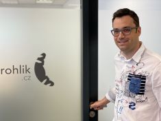 Komerční ředitel Rohlíku: V době karantény jsme suplovali kritickou infrastrukturu