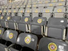 Reportáž ze striktně zarouškovaného ostrova: Proč Malta zvládá covid líp než Česko