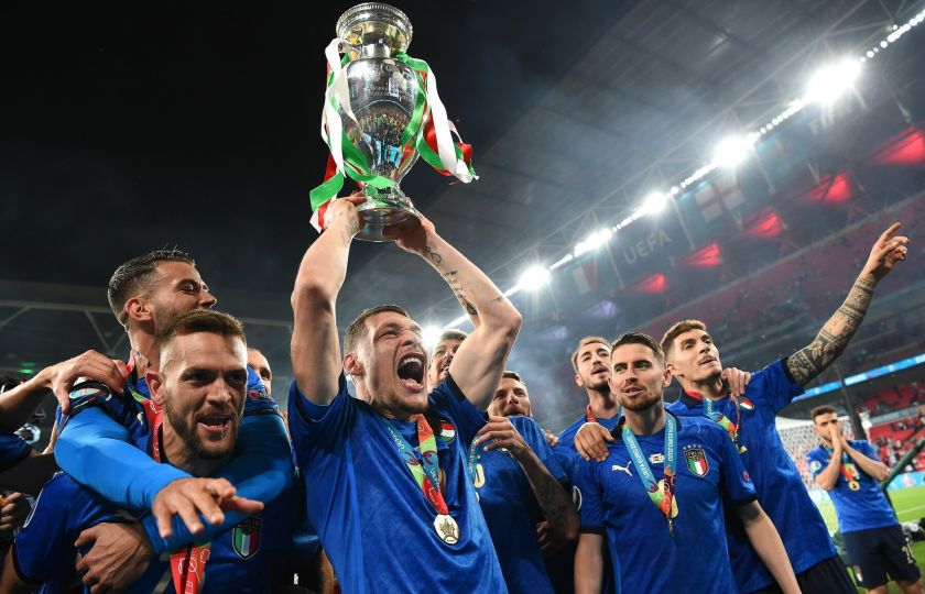 Itálie si triumf zasloužila, Angličané už fotbaloví gentlemani nejsou, říká expert
