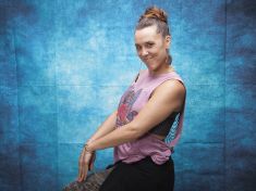 Zpěvačka Zaz: Už není na co čekat. Musíme za Zemi převzít odpovědnost