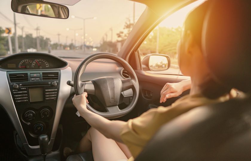Brýle za volantem i pro zdravé oči. Jak můžete během jízdy ochránit váš zrak?