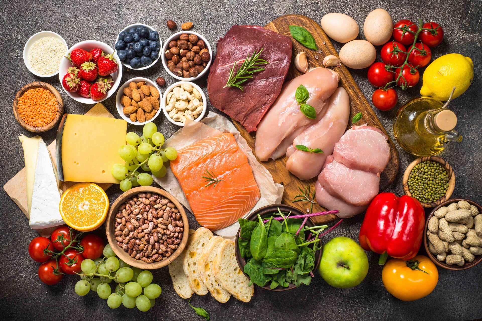 Geny, mikrobiom a výživa: Proč někdo miluje steak a jiný tofu?