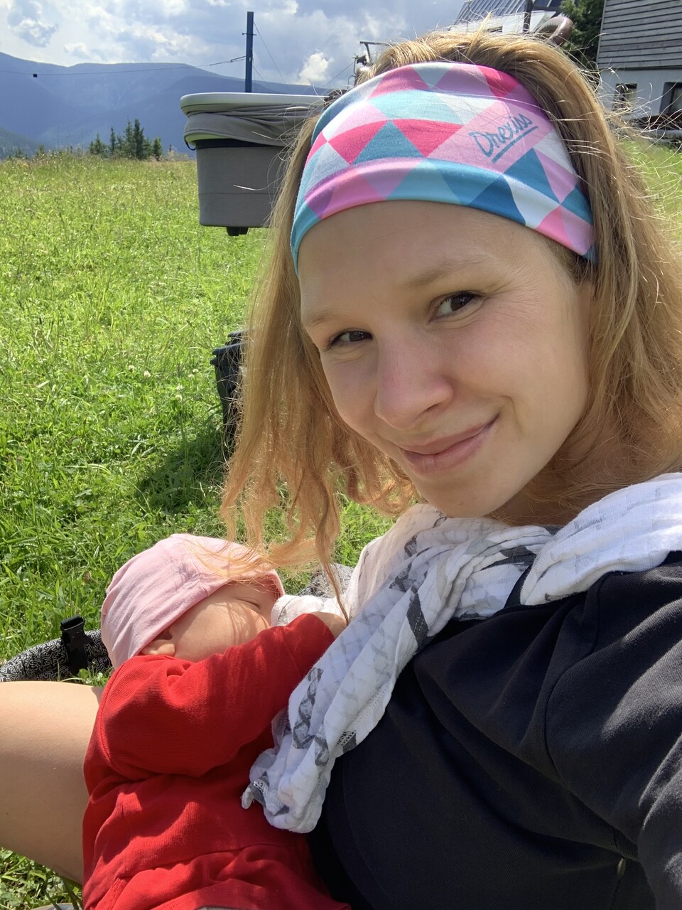 Radka Imbrová s dcerou. (zdroj: se svolením Radky Imbrové) laktacni
