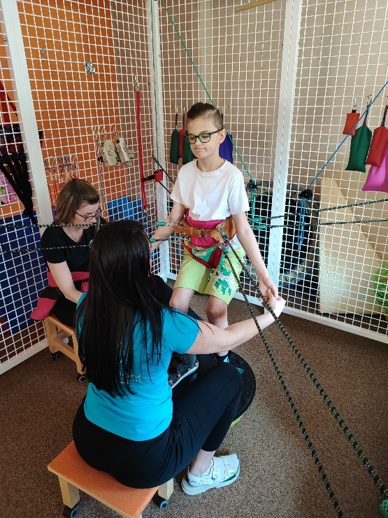 m maty ochrnul na spodni cast tela musi hodne rehabilitovat