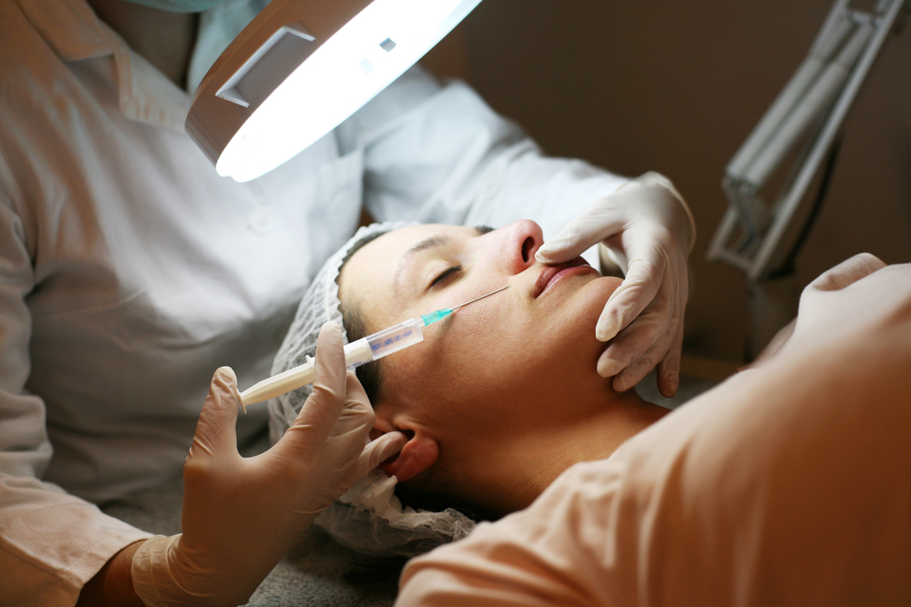 Není potřeba chodit na botox. Smyslem anti-aging medicíny je omlazování organismu. shutterstock 530551297
