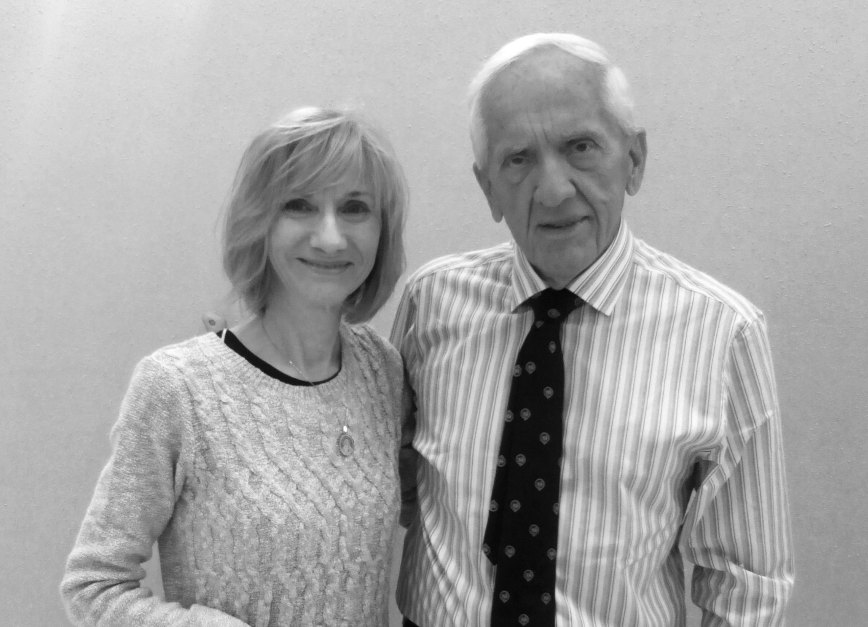 Nora Chvojková s autorem Čínské studie T. Colinem Campbellem chvojkova2