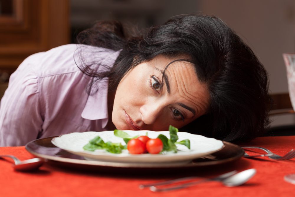 Nízký přísun kalorií znamená také malou výkonnost. Při takovém detoxu se lépe cítit nebudete shutterstock 209306980