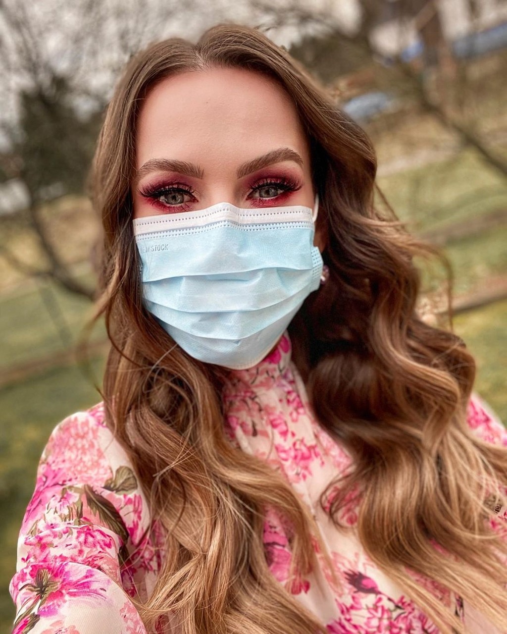 Doufám, že z toho jako společnost vyjdeme pokornější, říká Petra LovelyHair petra lovely hair1