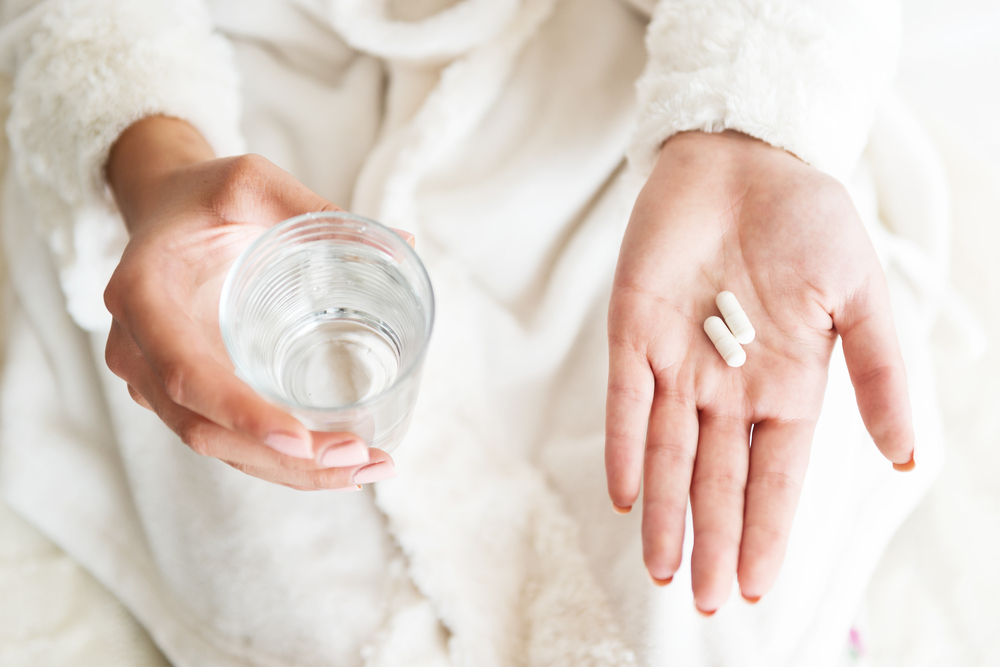 Jakmile začnete užívat antibiotika, vaše tělo přestane vytvářet protilátky proti nemoci. antibiotika shutterstock 493707988
