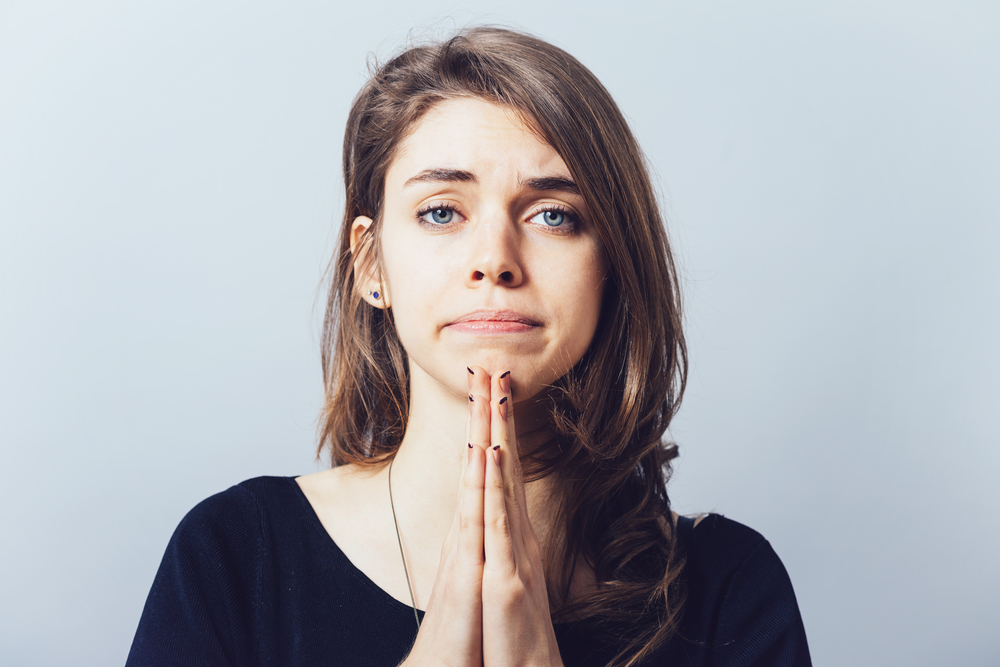 Nadměrné ospravedlňování se však napáchá více škody než užitku. Ostatní vás mohou považovat za slabého a nejistého jedince. shutterstock 273641723