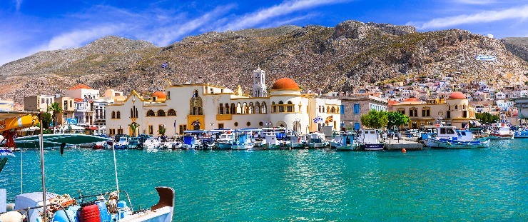 m pothia je hlavni mesto regionu kalymnos v recku