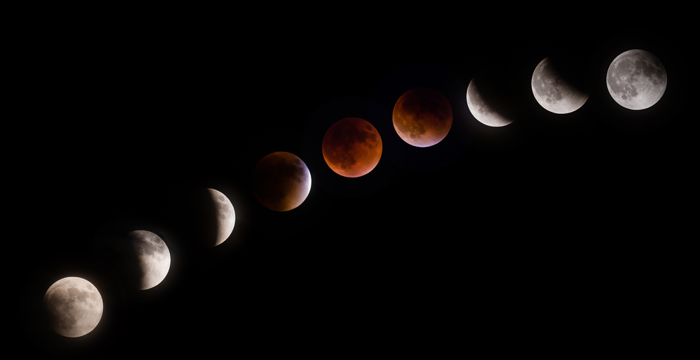 Total supermoon lunar eclipse, also known as a blood moon, phases observed on September 27 2015 in the Texas sky zatmeni mesice