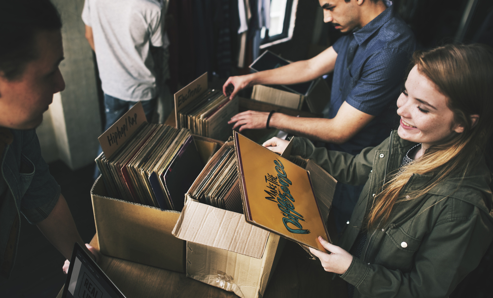 Vlna elpíček neboli vinylů se vrací. V Británii se loni prodalo přes čtyři miliony desek lp 531153523