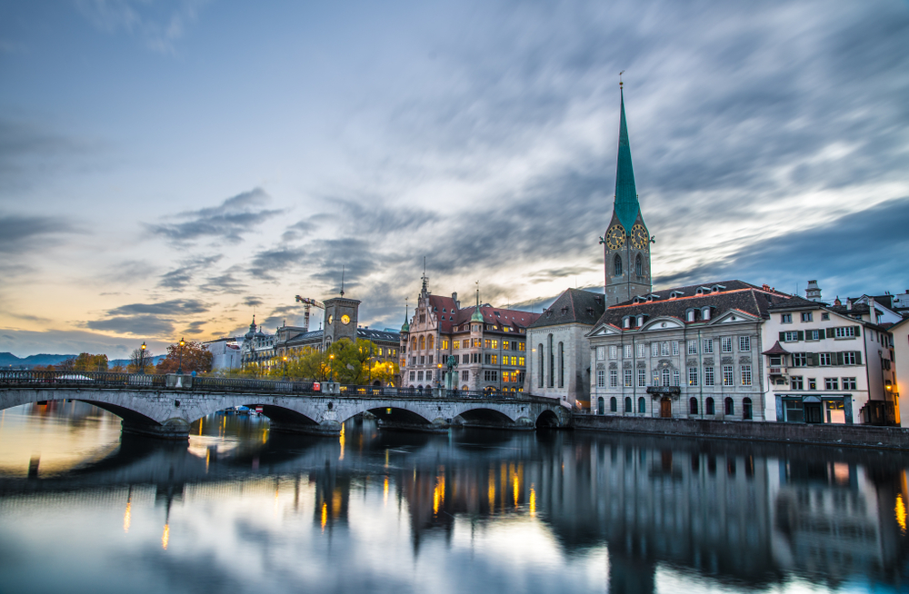 Curych je nejlepší místo k životu. Praha ale v žebříčku také stoupá zurich 1249826221