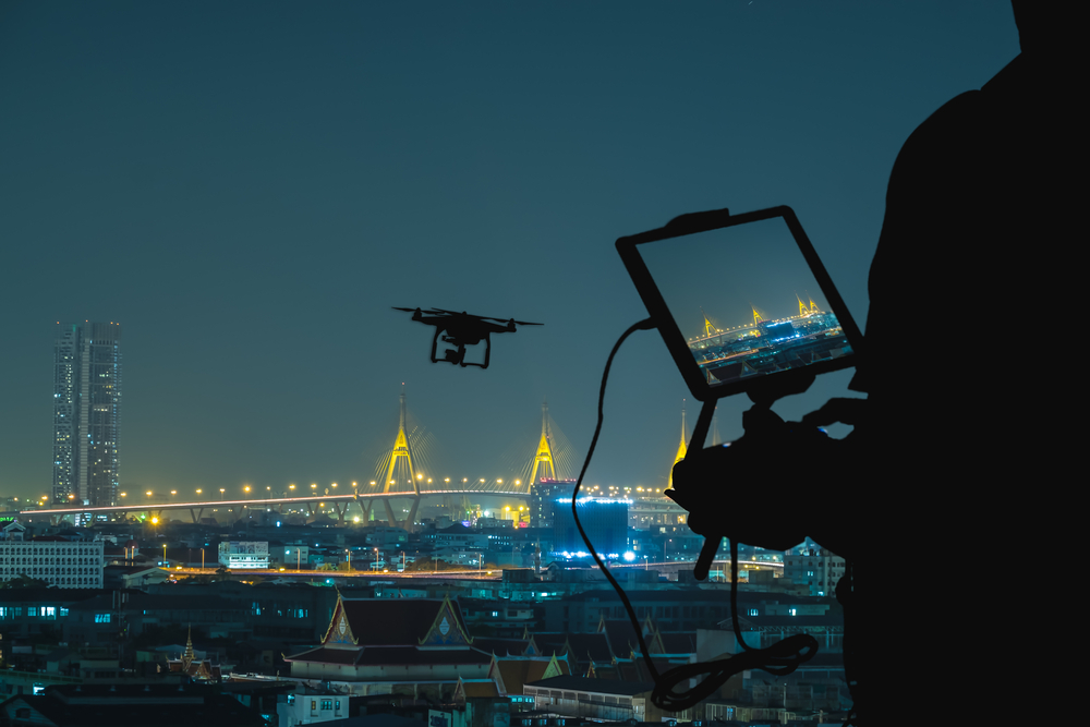 Domy v Londýně už se navrhují s "protidronovou ochranou" dron 2 518877727