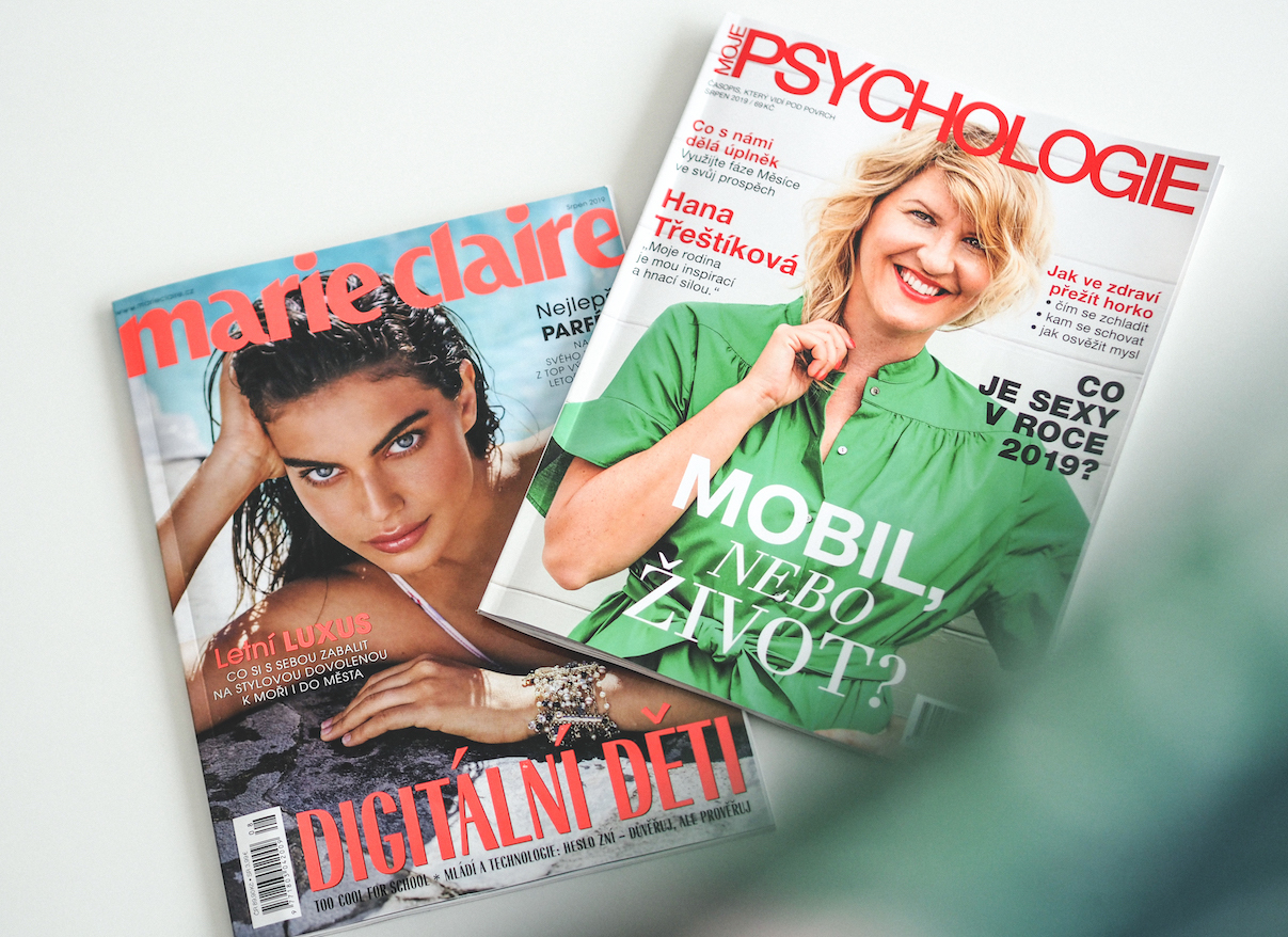 Tématu "dětí v síti" se ve svých výtiscích věnovaly časopise Marie Claire nebo Moje psychologie dite v siti obalky