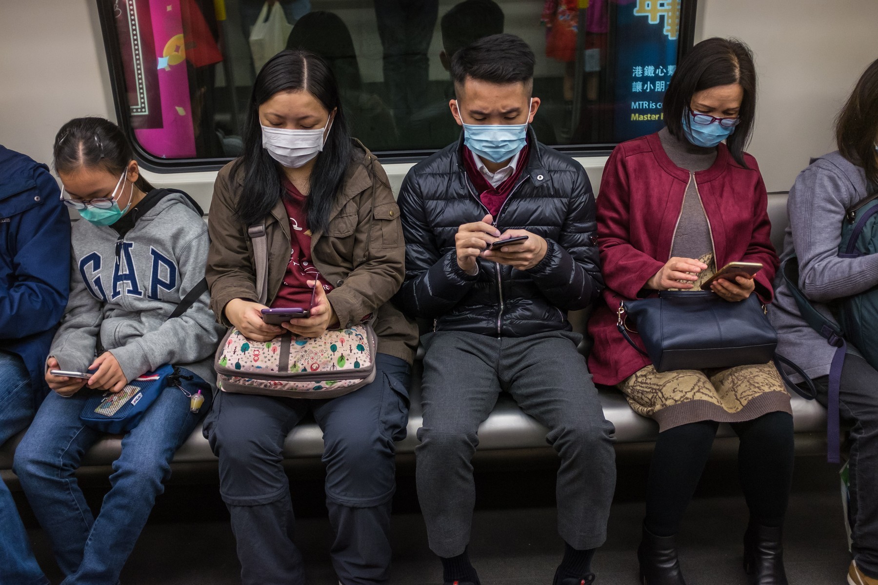 Zatím to vypadá, že nemoc mohou přenášet i lidé, kteří netrpí žádnými symptomy korona metro 0494697149