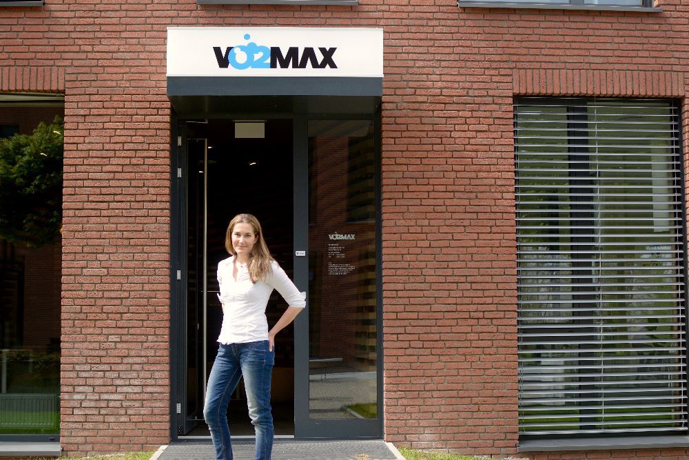 Šárka Strachová ve svém studiu Vo2MAX, kde, jak říká, „opravují“ nesprávné dýchání sarka strachova6 ok