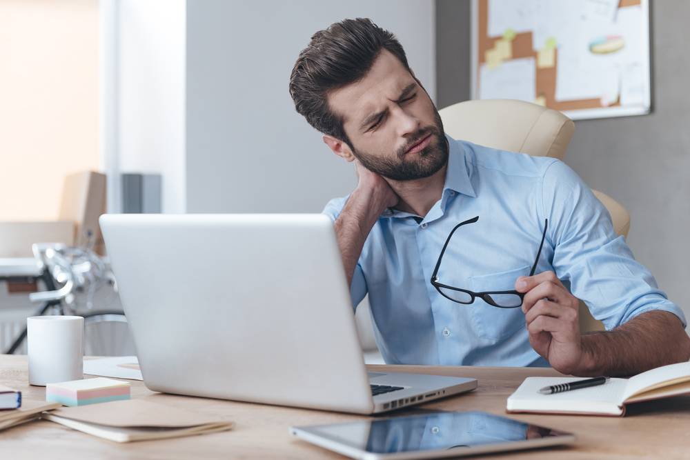 Když vidíme bolest nebo ji sami prožíváme, aktivuje se v mozku stejné centrum, které acetaminophen tlumí. paralen bolest shutterstock 370347296