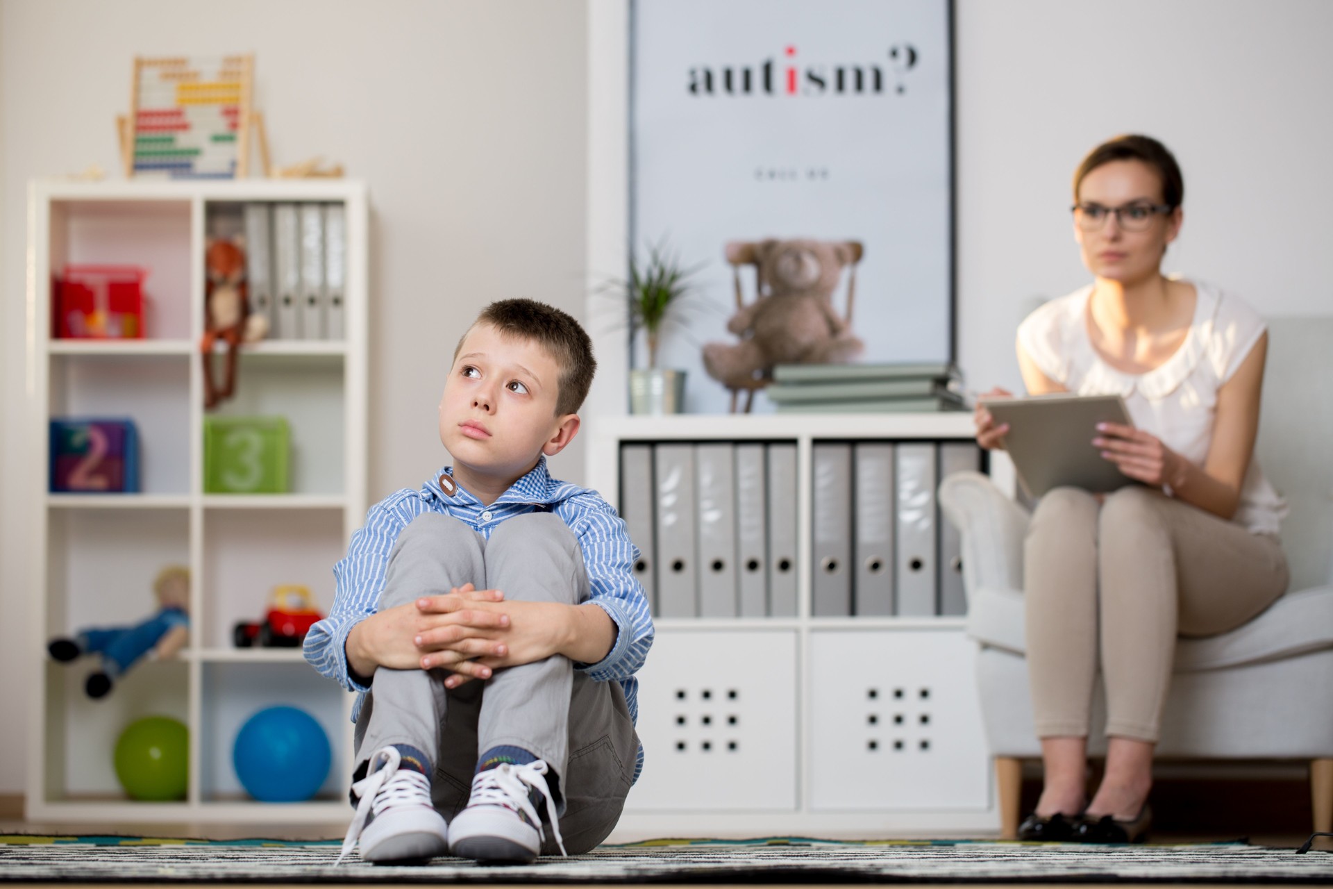 Pro rodiče autistů je zcela zásadní tlak společnosti na změnu. "Bez toho se nezmění vůbec nic," říká Veronika Žáčková. autism1 edit