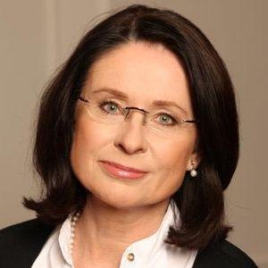 miroslava nemcova square